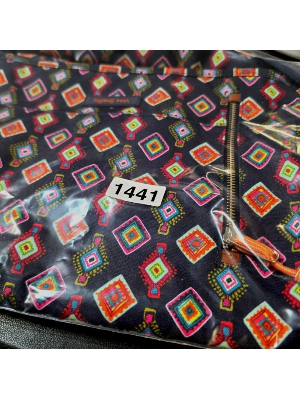 NWT Vera Bradley Lighten Up Laptop Messenger Bag Mini Medallions Crossbody